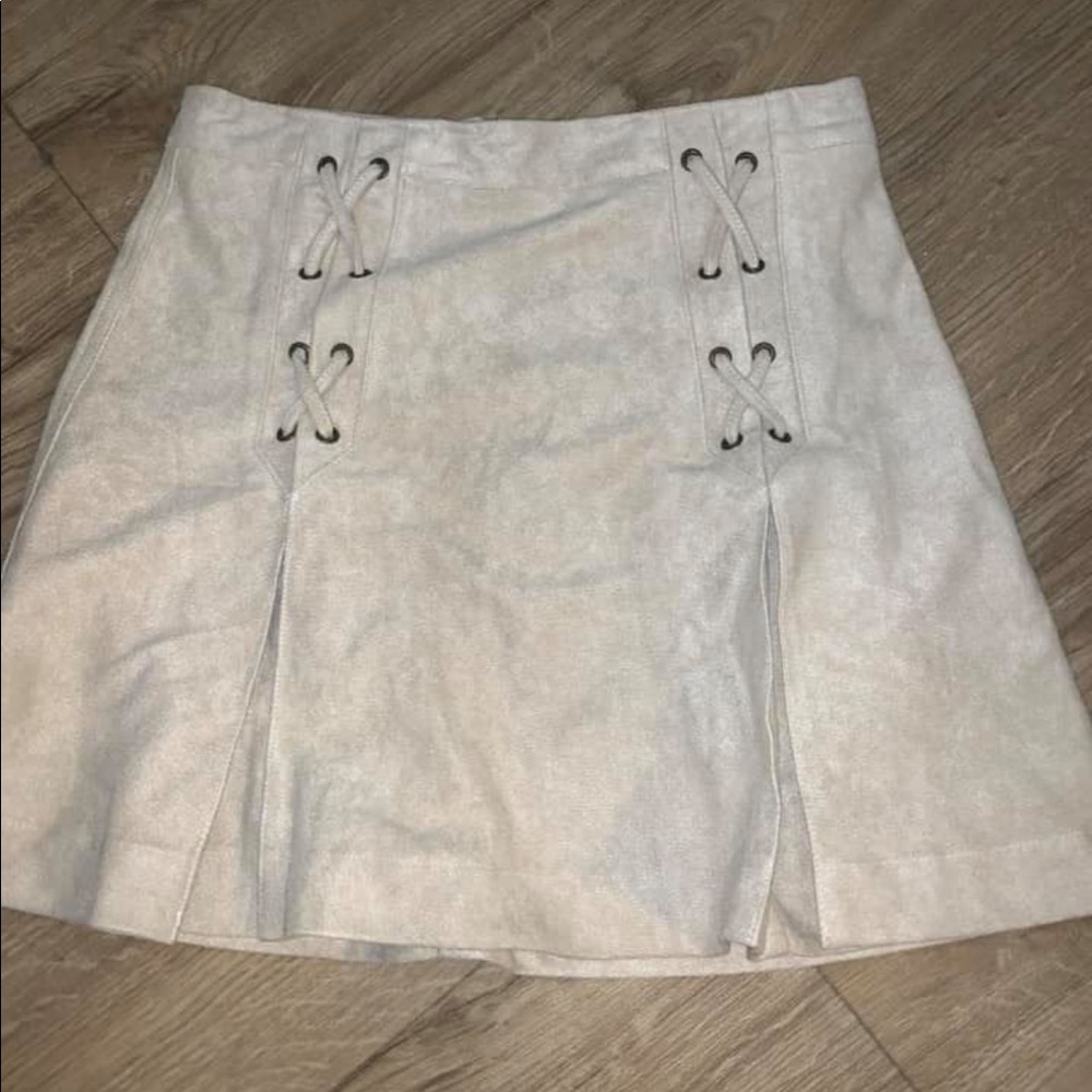 Boutique skort
